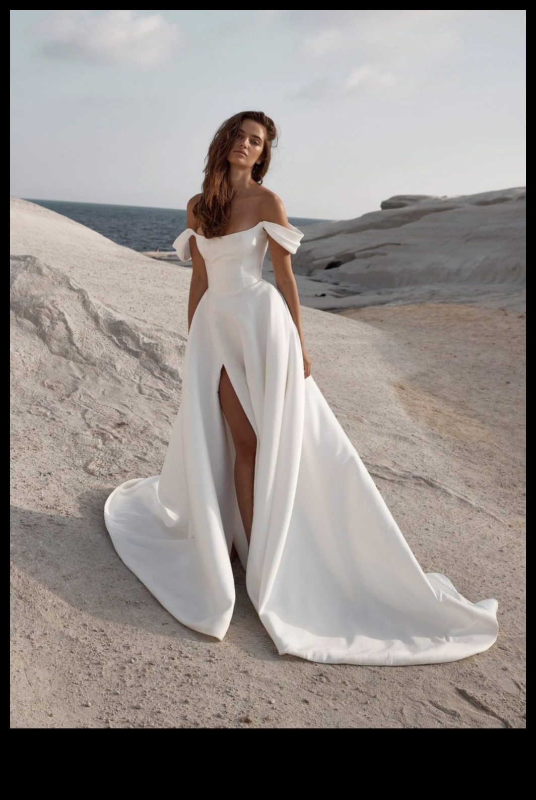 Trendsetting I Dos Modern Bridal Attire Inspirations for the Modern Bride 4 Trendsetting I Do: Modern Bridal Attire Inspirations