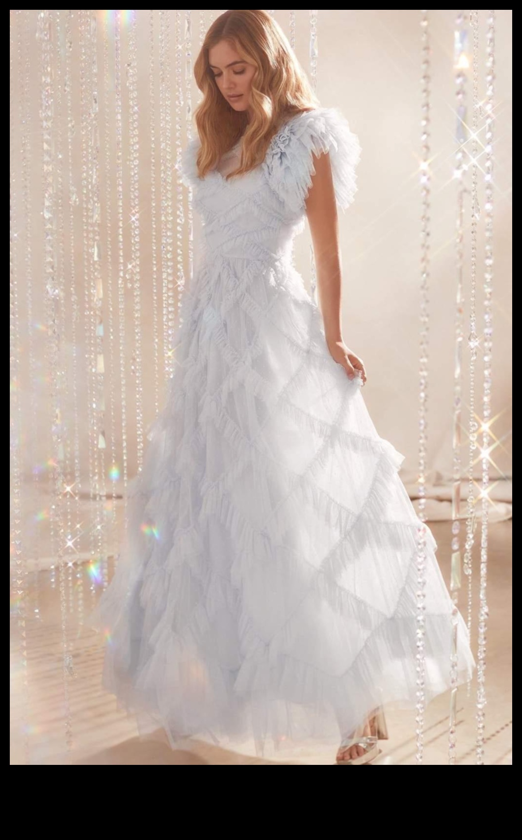 Alb capricios Rochia visului unei prințese de mireasă 5 Albul capricios: rochia de vis a unei prințese mirese