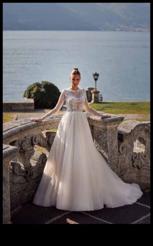 Sculpted Sparkle: Bridal Jewelry Sparklers